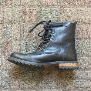 Black lace up boots with plaid lining